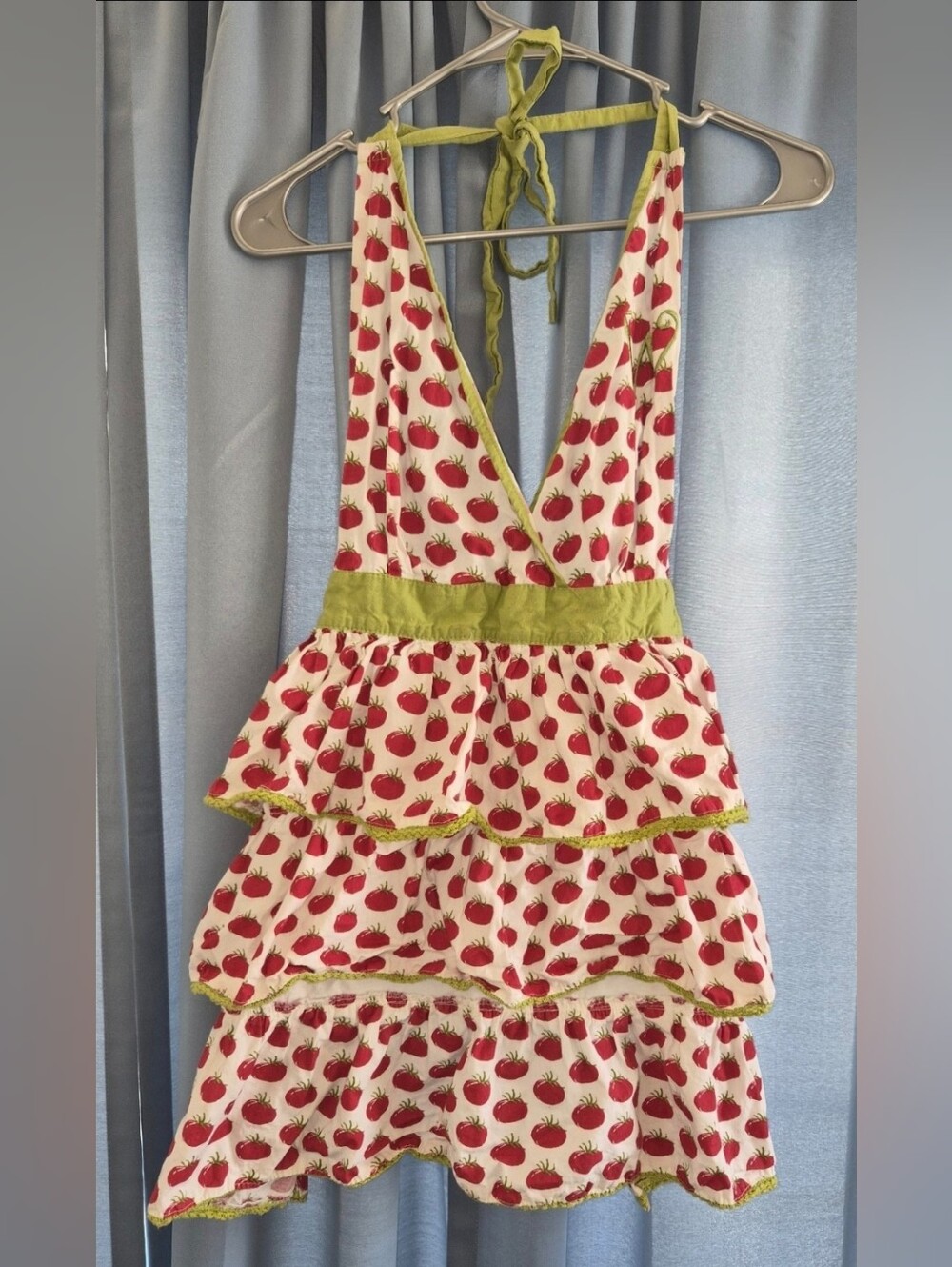 EnVogue Tiered Ruffle Apron Vintage Retro Cottage Style Bib Halter Cotton